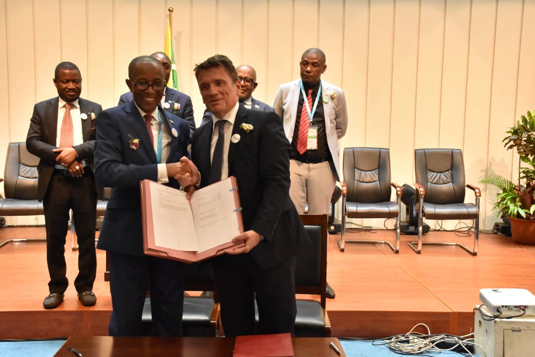 Relance du Plan Comores Emergent : 1,4 milliards d’euros s’ajoute aux 3,952 milliards annoncés à Paris